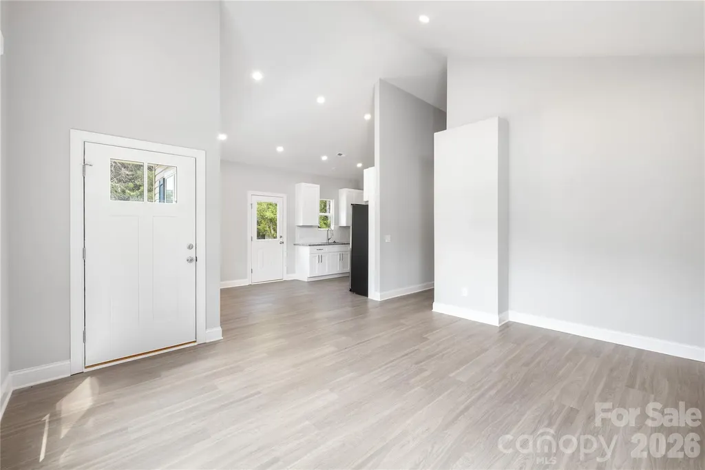 6625 Tracy Avenue Charlotte NC 28214