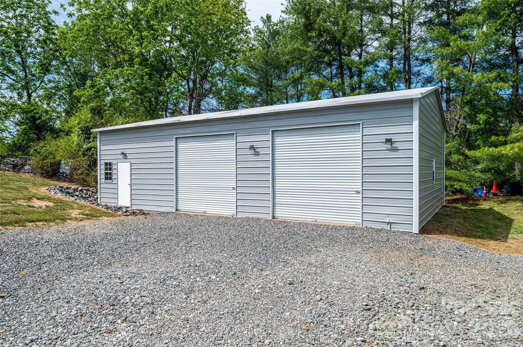 379 Horseshoe Bend Road Hudson NC 28638