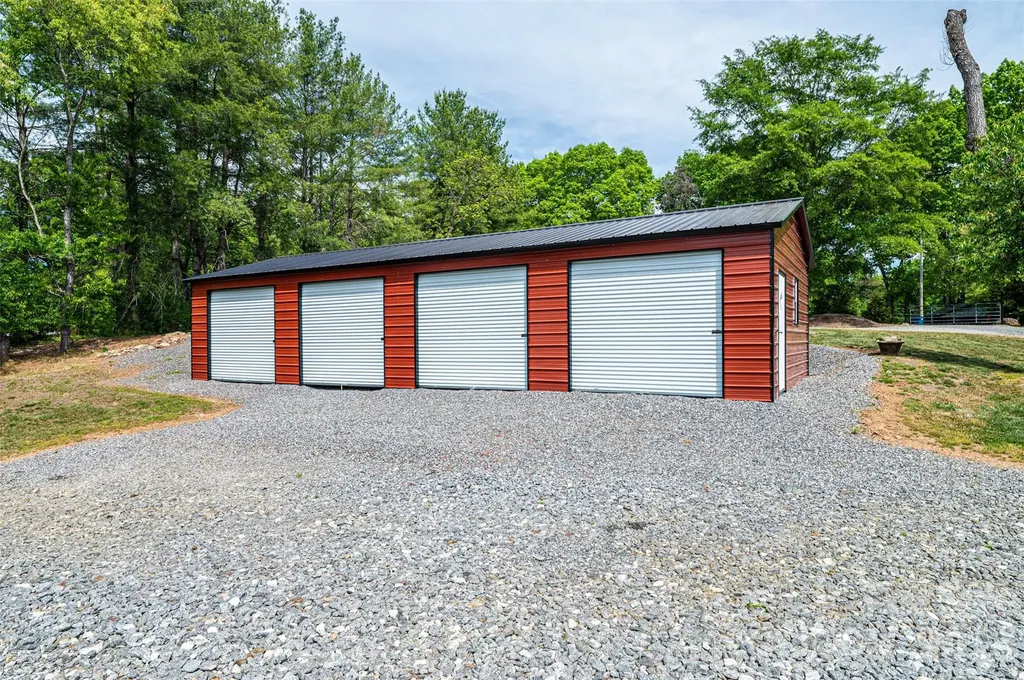 379 Horseshoe Bend Road Hudson NC 28638