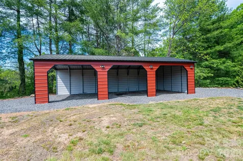 379 Horseshoe Bend Road Hudson NC 28638