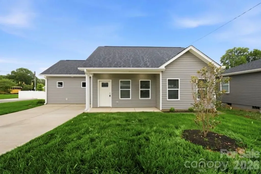 3800 Freedom Drive Charlotte NC 28208