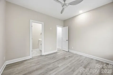 3800 Freedom Drive Charlotte NC 28208