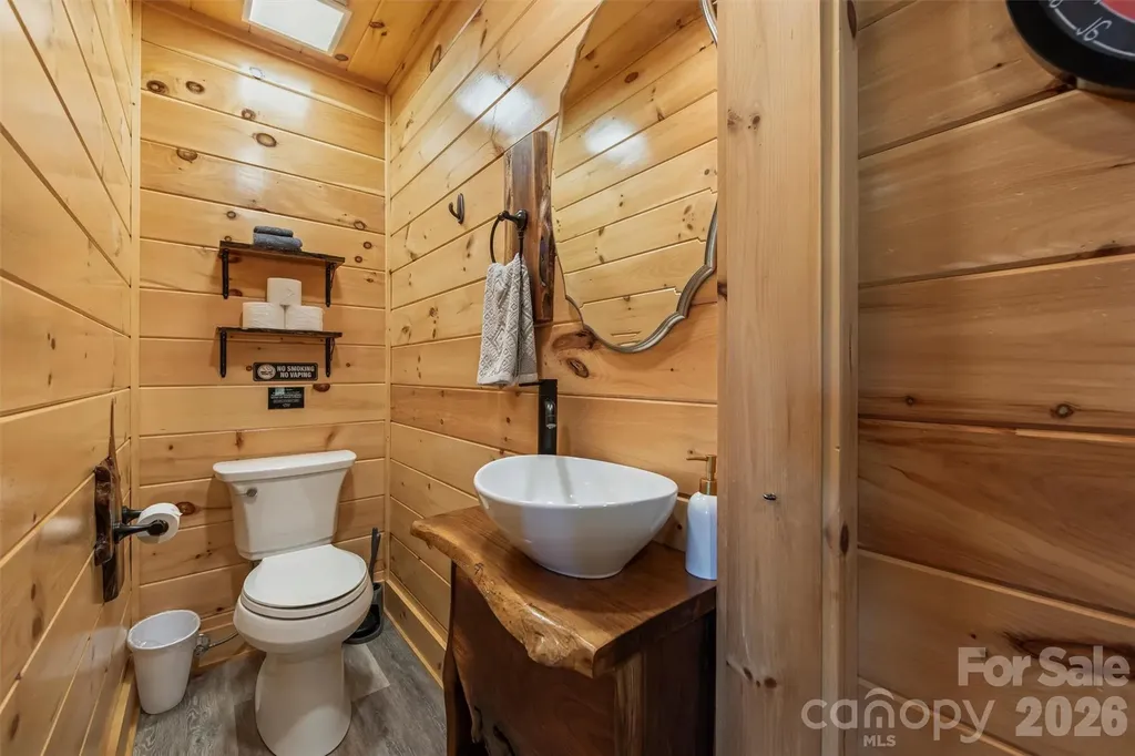 356 Walnut Cove Ridge Bryson City NC 28713