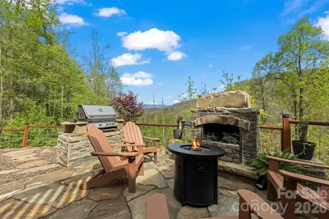 356 Walnut Cove Ridge Bryson City NC 28713