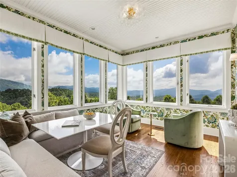 21 Ebby Ridge Fairview NC 28730