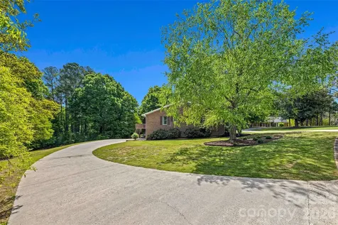 1709 Lakeview Drive Monroe NC 28112