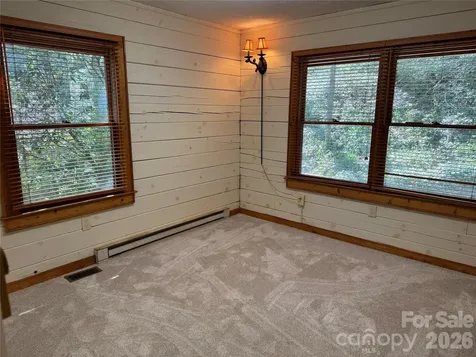 1618 Walnut Creek Road Waynesville NC 28786