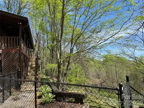 1618 Walnut Creek Road Waynesville NC 28786