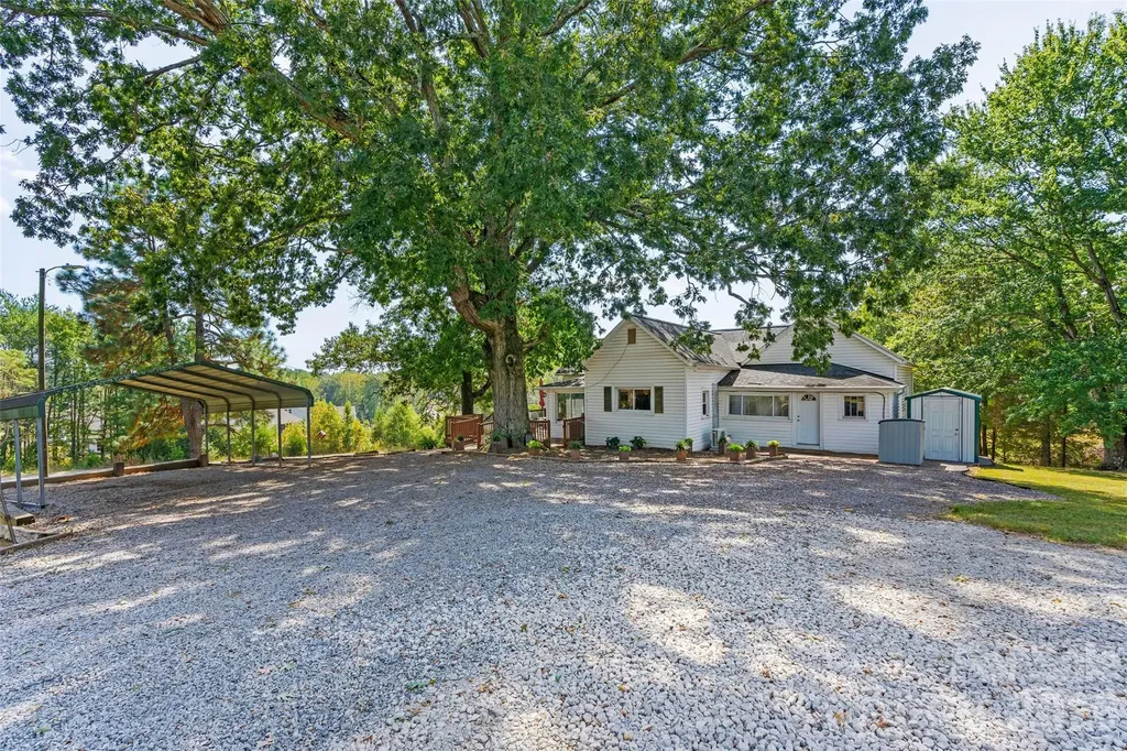5780 S Nc 16 Business Highway Maiden NC 28650