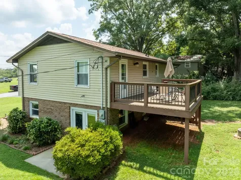 4671 Crystal Street Claremont NC 28610