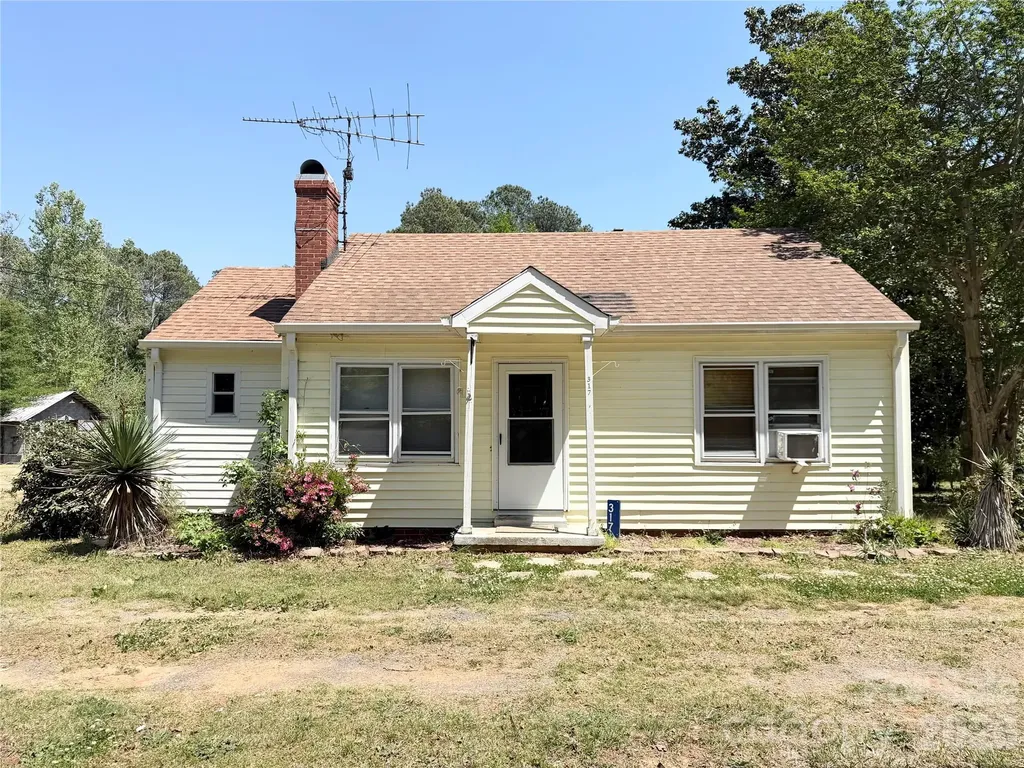 317 Nc 742 Highway S Wadesboro NC 28170