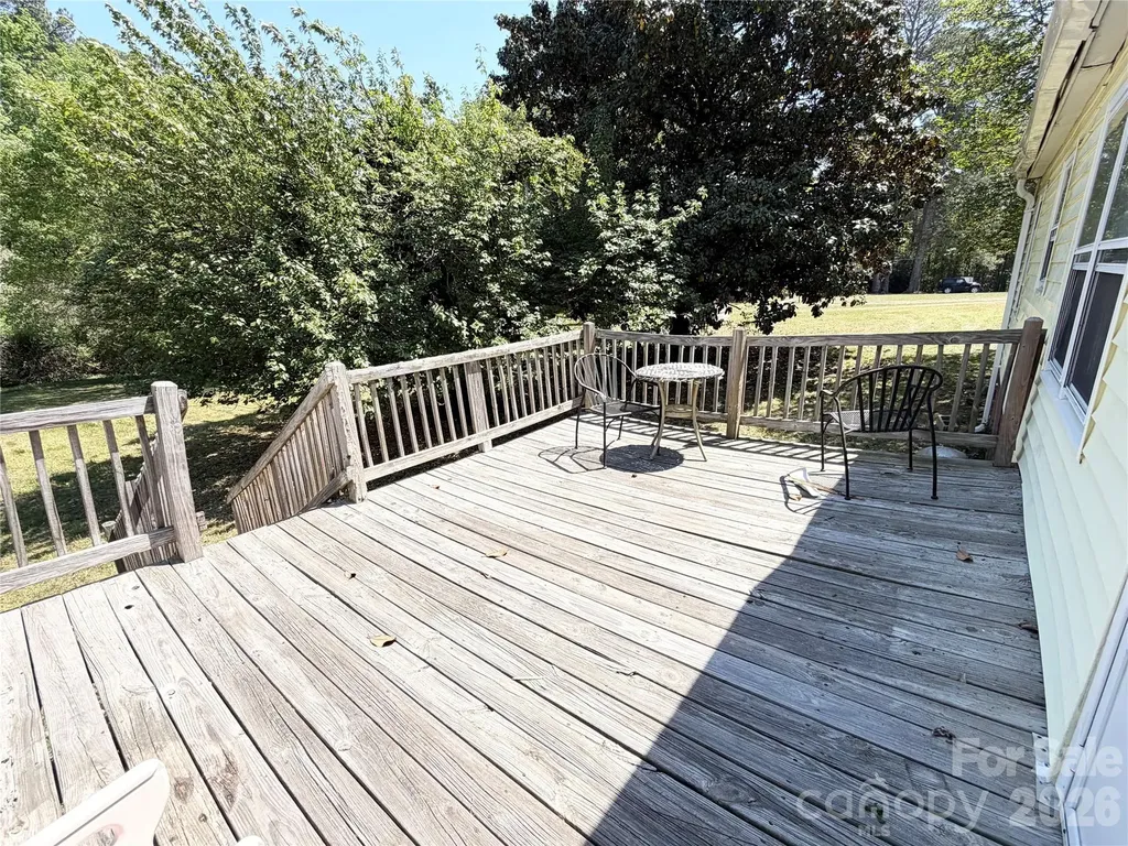 317 Nc 742 Highway S Wadesboro NC 28170