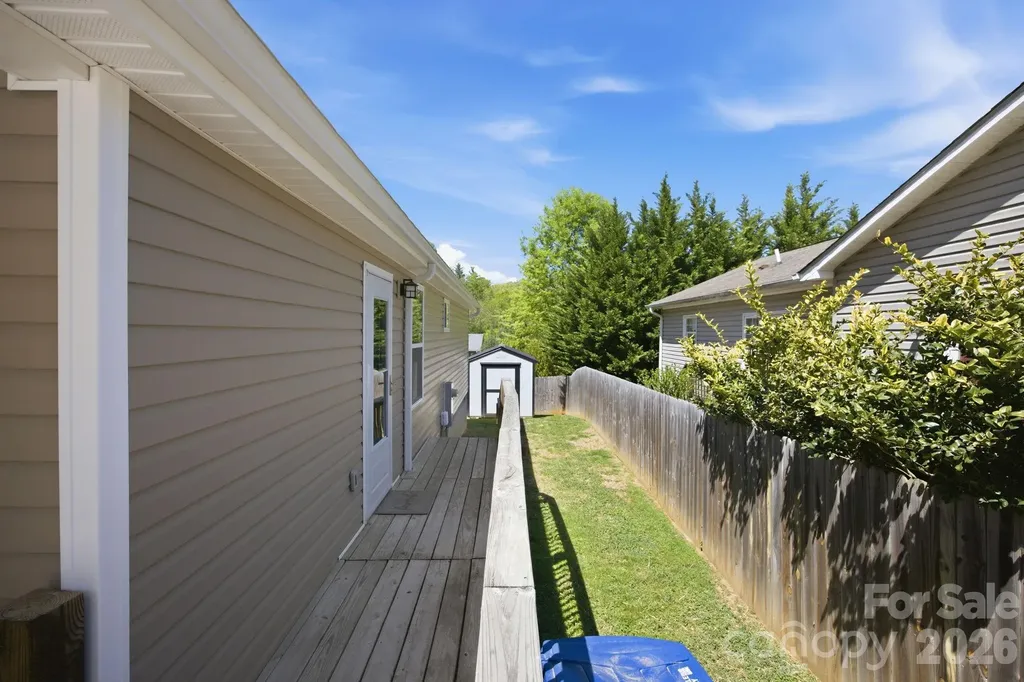 9 Half Moon Drive Swannanoa NC 28778