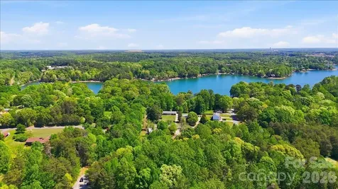 7142 Little Mountain Road Sherrills Ford NC 28673