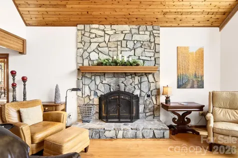 6 Orchard Knob Lane Black Mountain NC 28711