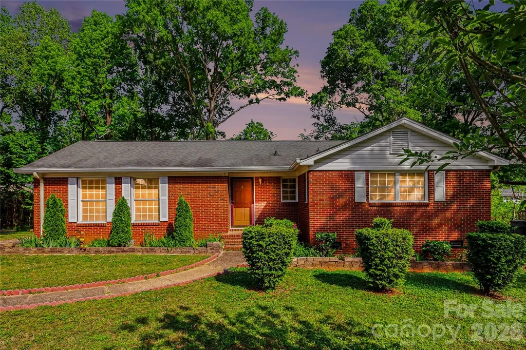 3220 Wiseman Drive Charlotte NC 28227