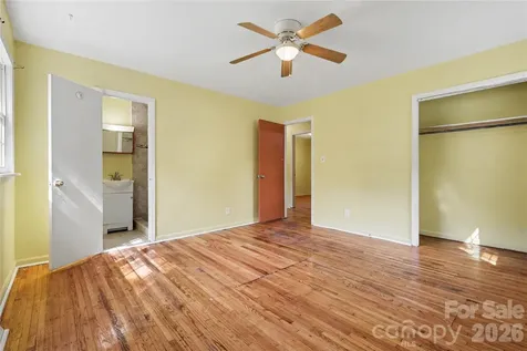 3220 Wiseman Drive Charlotte NC 28227