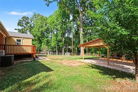 3220 Wiseman Drive Charlotte NC 28227
