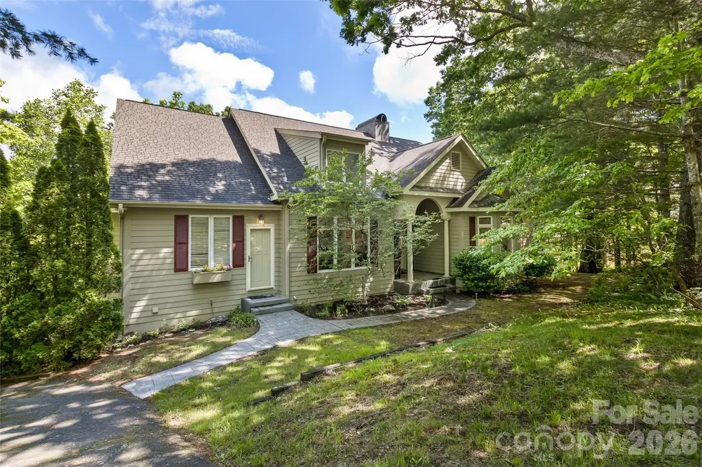 25 Windsong Drive Fairview NC 28730