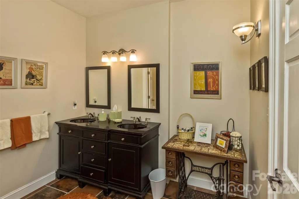 25 Windsong Drive Fairview NC 28730