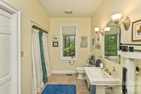 25 Windsong Drive Fairview NC 28730