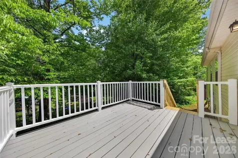 2332 Eargle Road Charlotte NC 28269