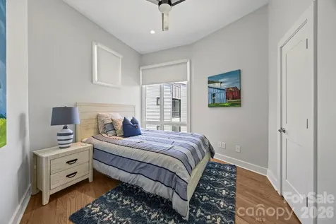 1062 Kenilworth Avenue Charlotte NC 28204