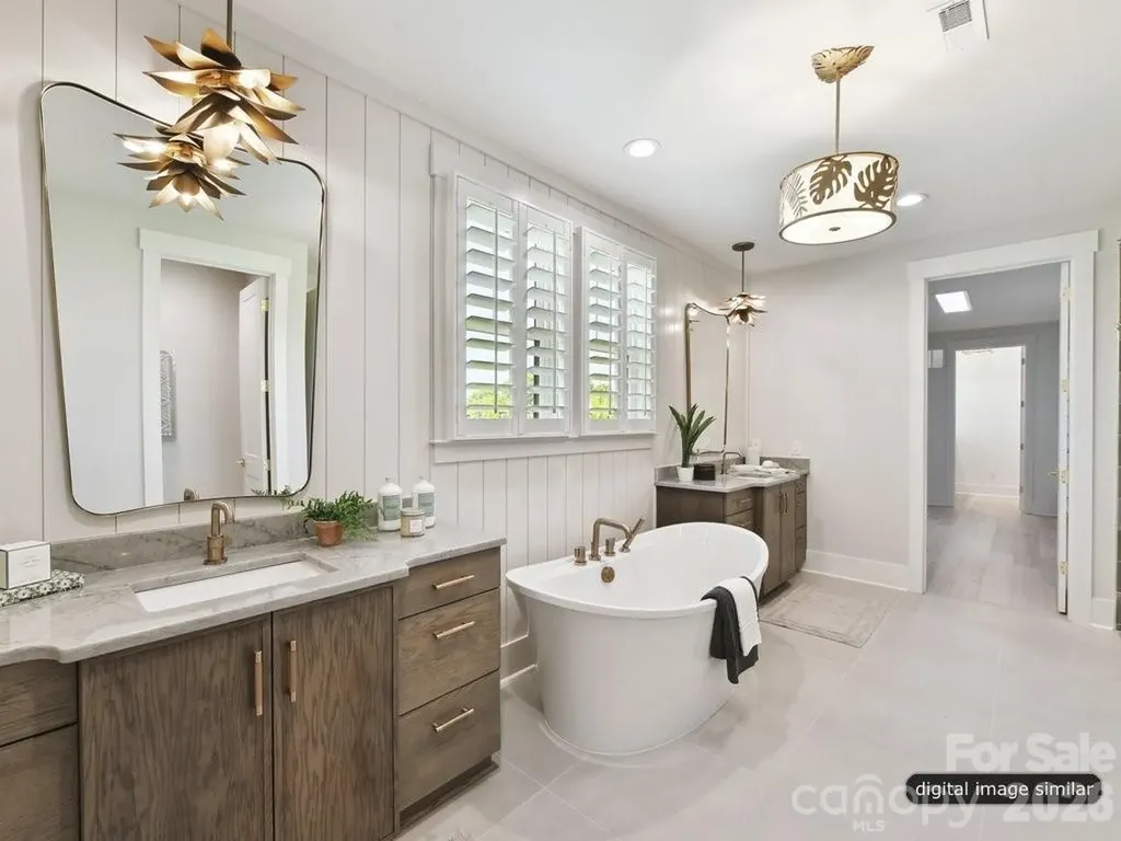 3133 Country Club Drive Charlotte NC 28205