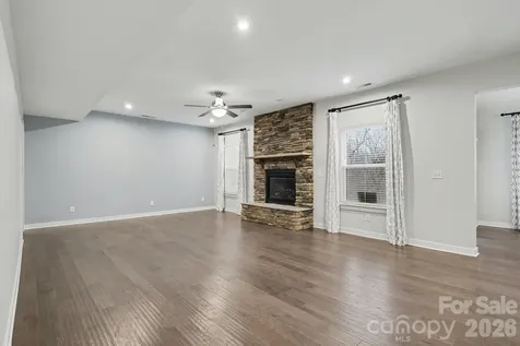 10474 Black Locust Lane Charlotte NC 28215