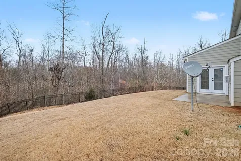 10474 Black Locust Lane Charlotte NC 28215