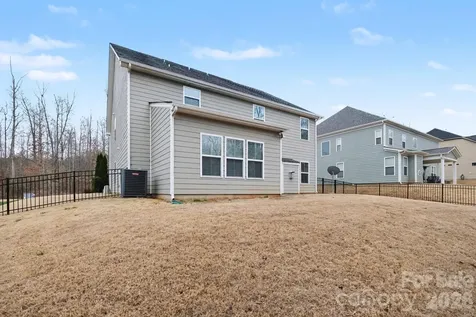 10474 Black Locust Lane Charlotte NC 28215