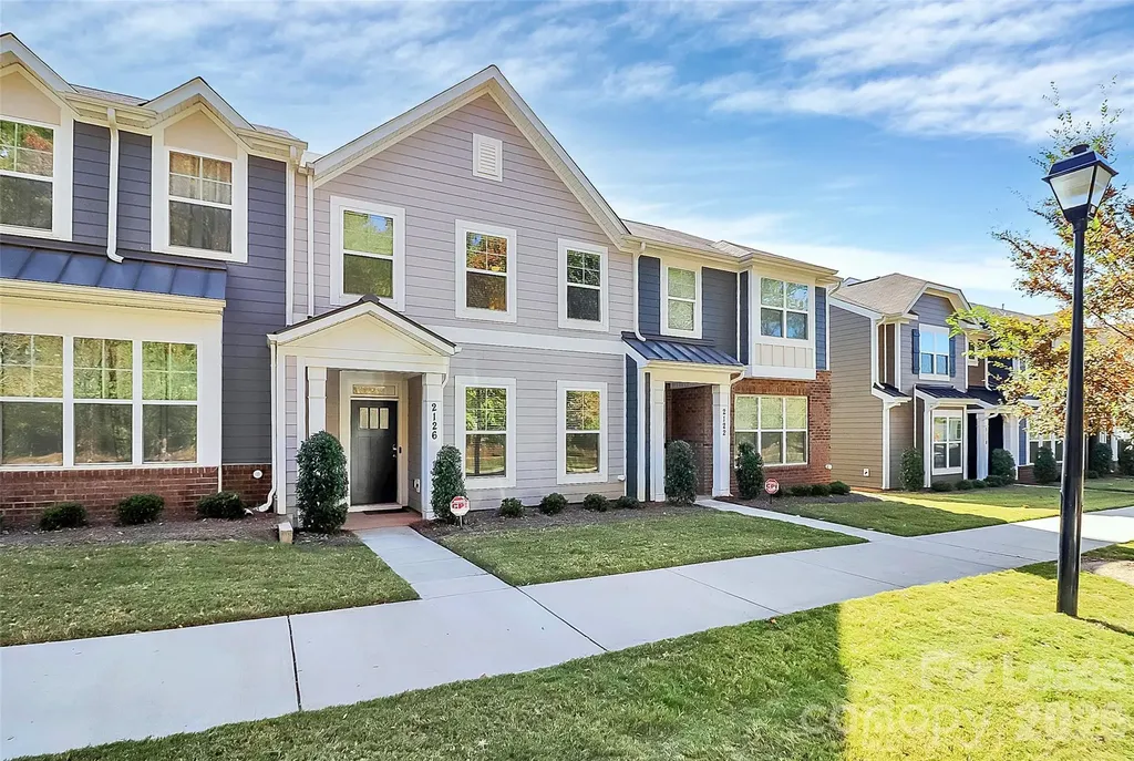 2126 Blewett Drive Charlotte NC 28269