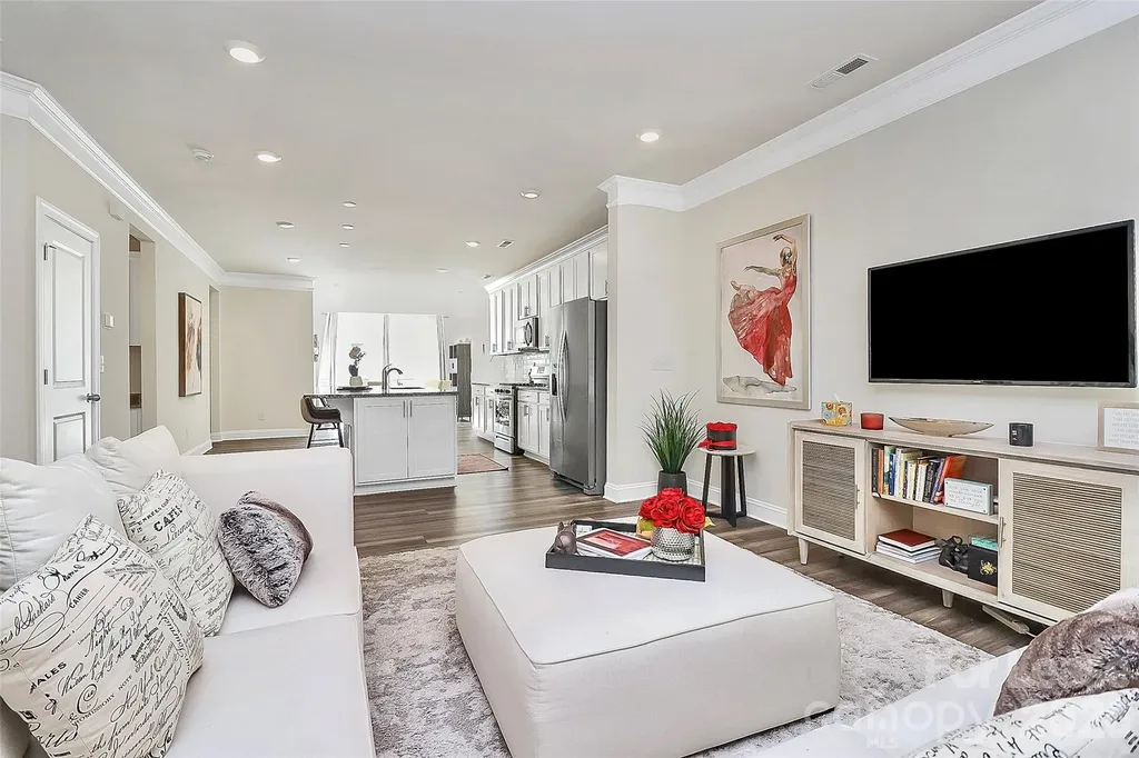 2126 Blewett Drive Charlotte NC 28269