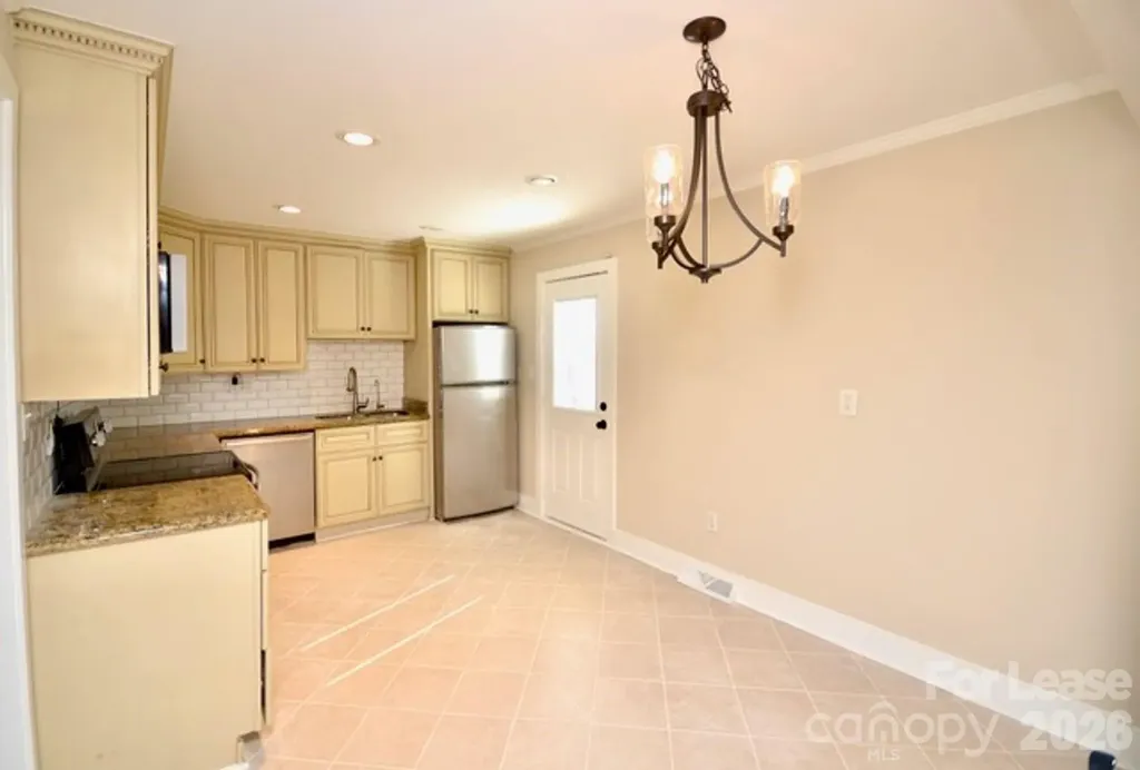 544 Manhasset Road Charlotte NC 28209