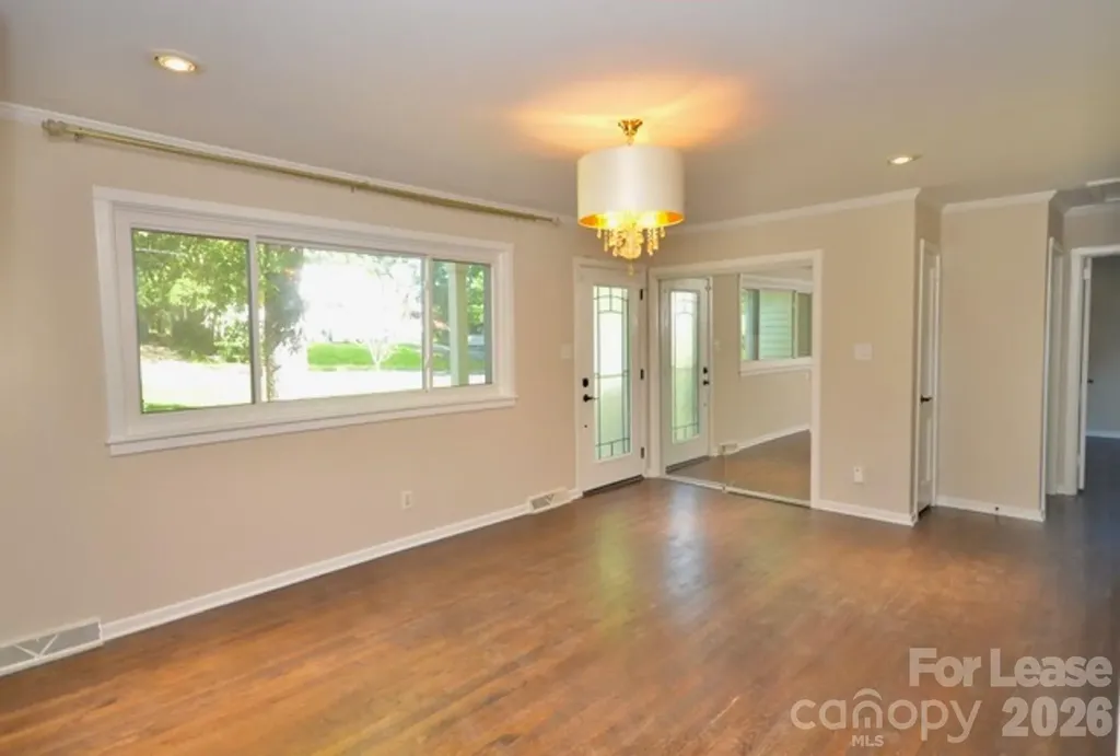 544 Manhasset Road Charlotte NC 28209