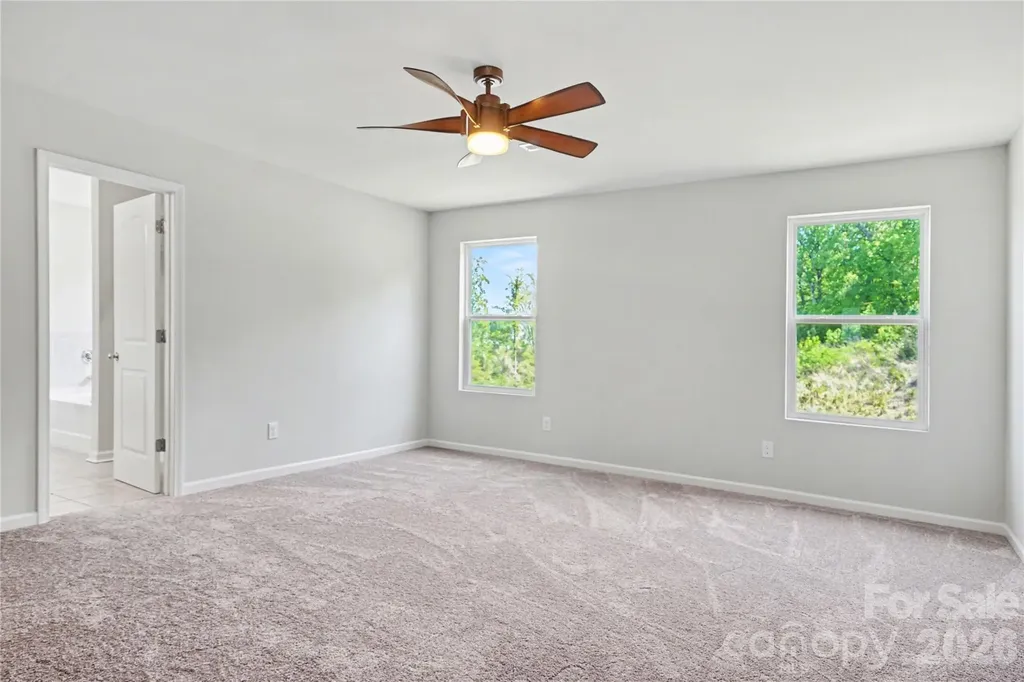 5048 Thomasville Drive Belmont NC 28012