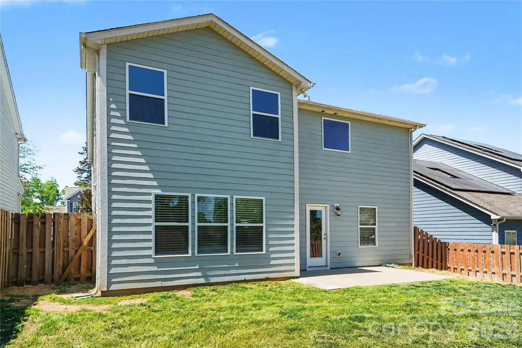 5048 Thomasville Drive Belmont NC 28012
