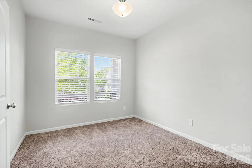 5048 Thomasville Drive Belmont NC 28012