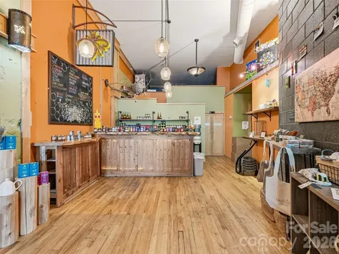 32 Broadway Street Asheville NC 28801