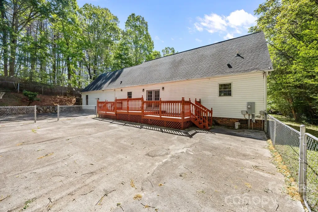4175 Spainhour Mill Road Tobaccoville NC 27050