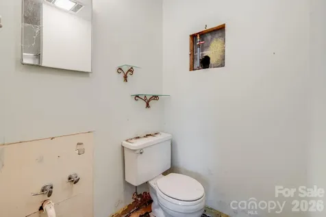 770 Echo Hill Drive Green Mountain NC 28704
