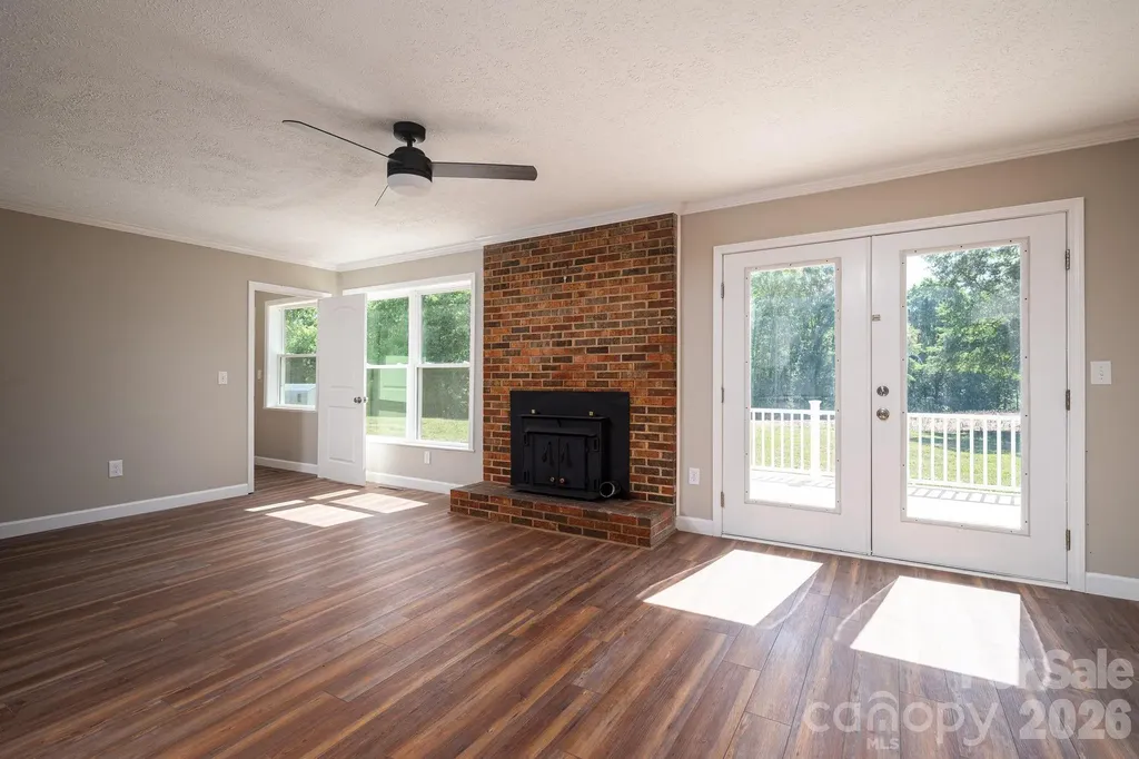 2765 S Lafayette Street Shelby NC 28152