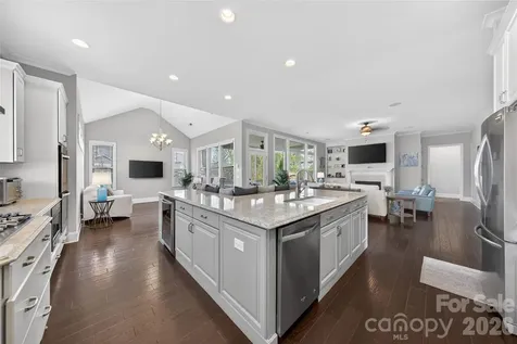 2166 Stratton Place Fort Mill SC 29708