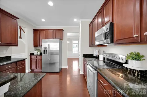 5072 Gladiola Way Tega Cay SC 29708