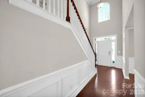 5072 Gladiola Way Tega Cay SC 29708