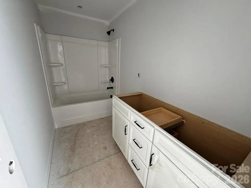 13127 Foxberry Road Charlotte NC 28213