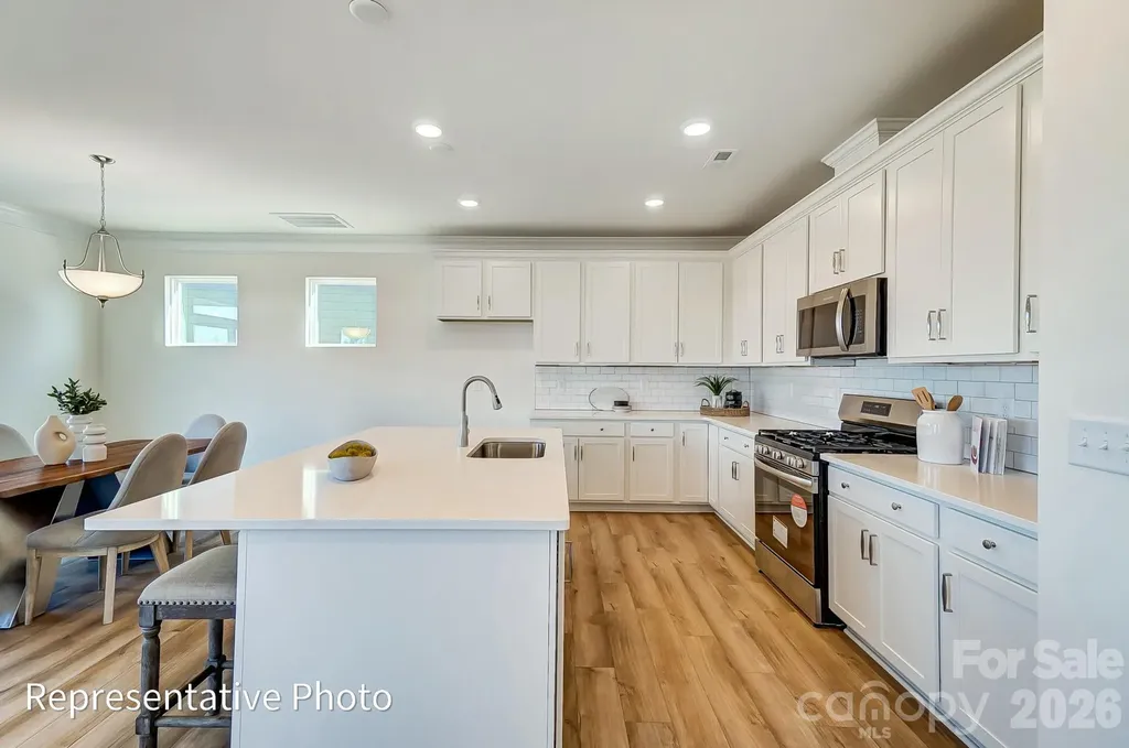13127 Foxberry Road Charlotte NC 28213