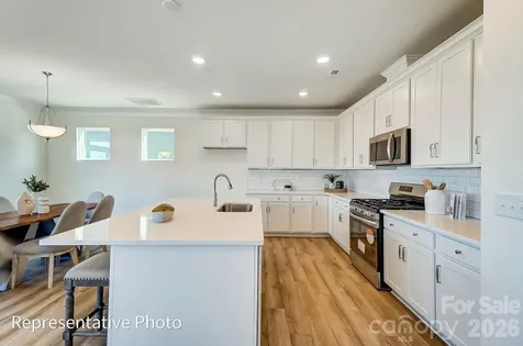 13127 Foxberry Road Charlotte NC 28213