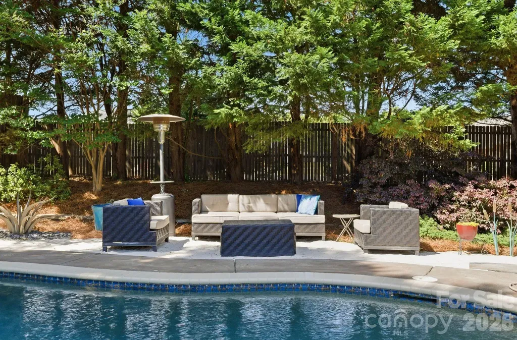 8247 Camelia Lane Denver NC 28037