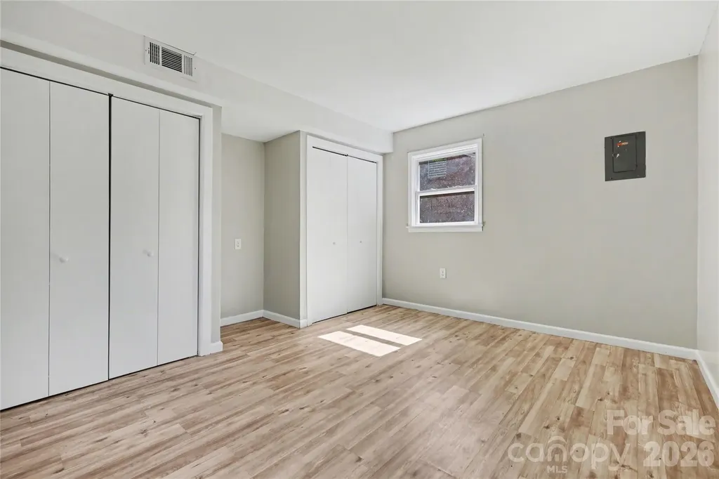 5439 Kerry Lane Charlotte NC 28215